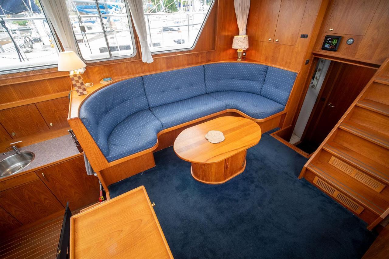 Hotel Vedette Hollandaise De 13 M Pour Sejour Insolite à Nivillac Extérieur photo